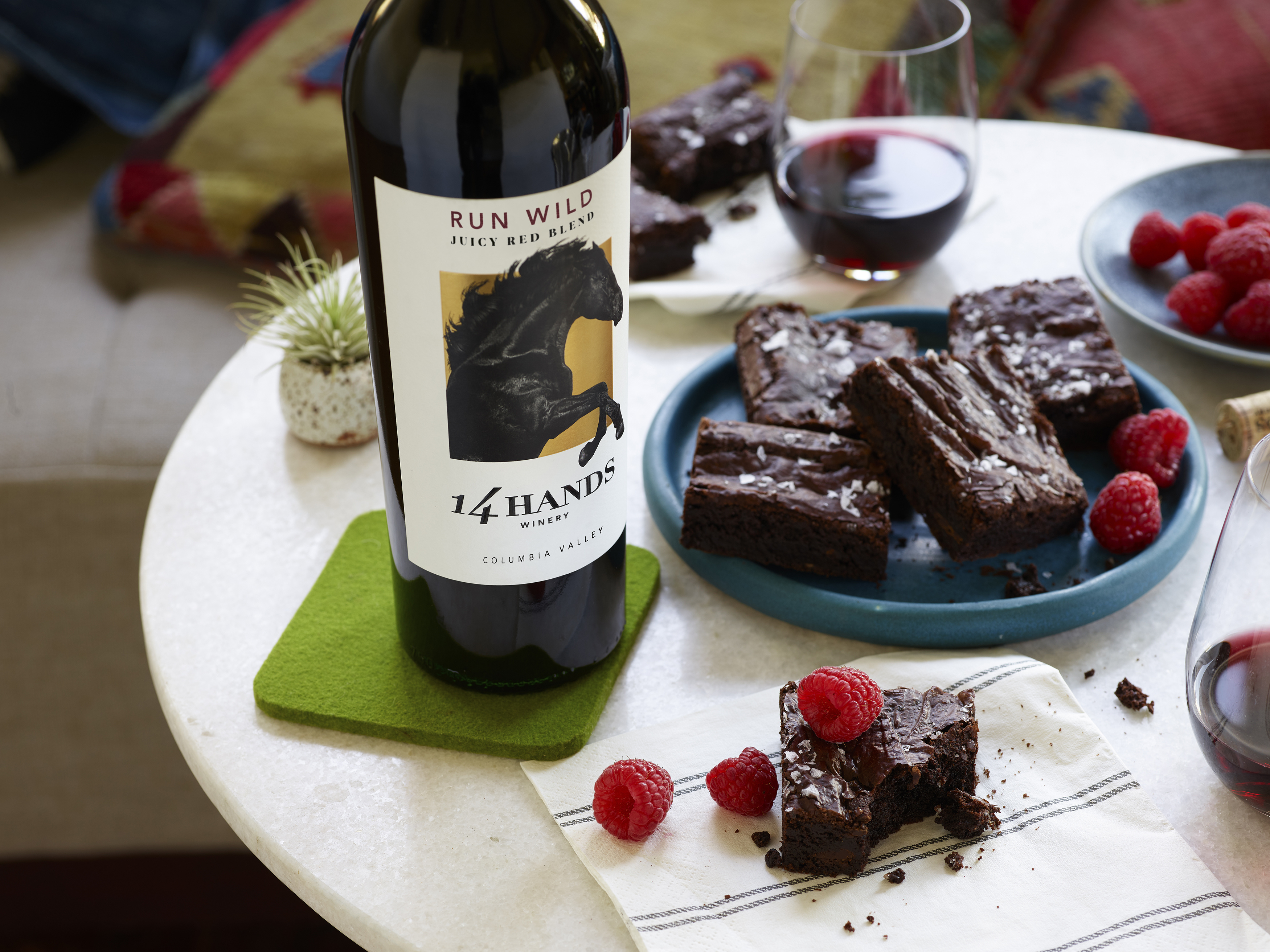 14 Hands Run Wild Red Blend | ReserveBar